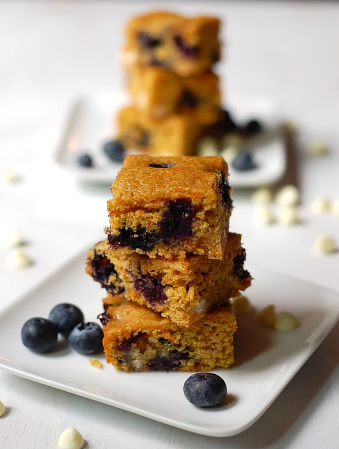 whole wheat blondies with carrots and blueberries