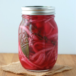 Hot Sauce Pickled Onions