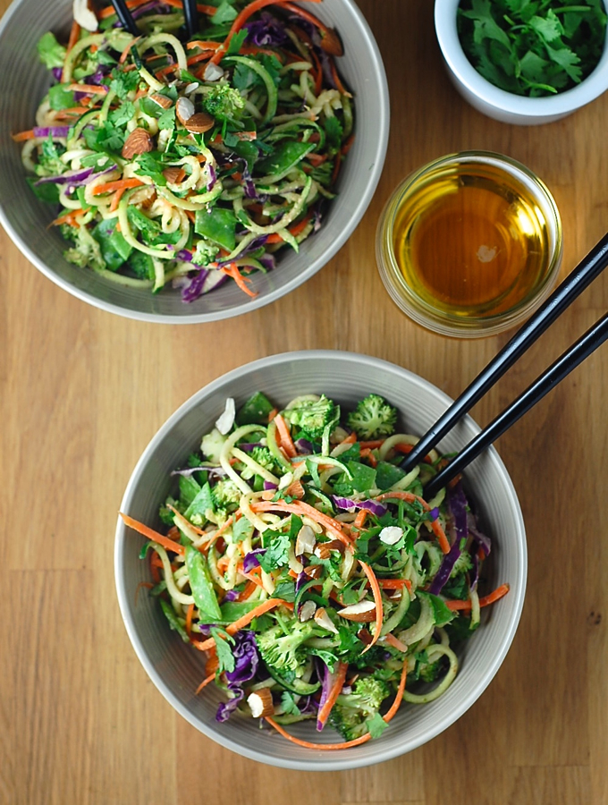 Raw Pad Thai with Spicy Almond Sauce 